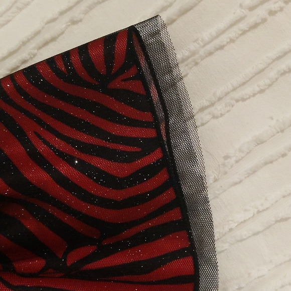 Girl's ruffled skirt - Picture 3 of 6